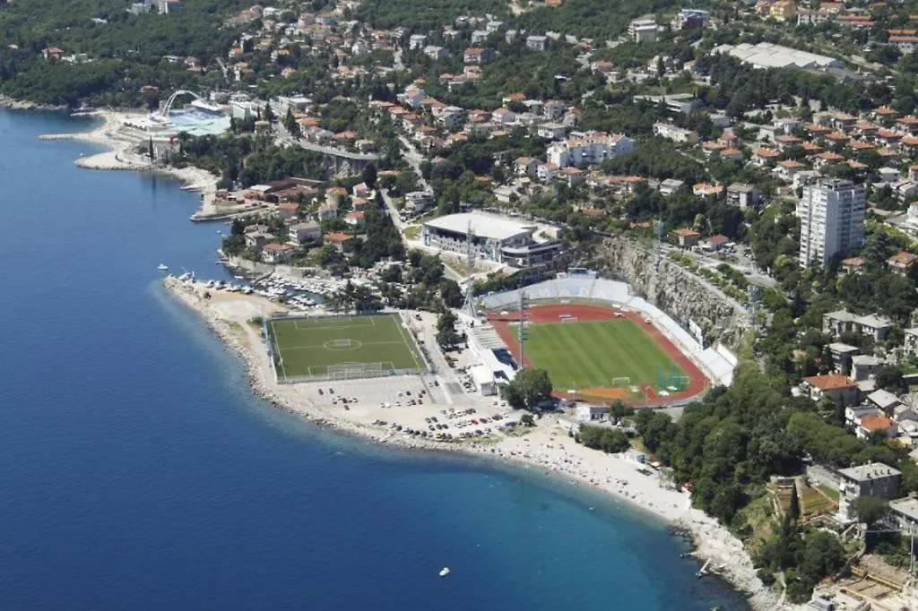 Apartment Tomy Rijeka 0*,  Kroatien